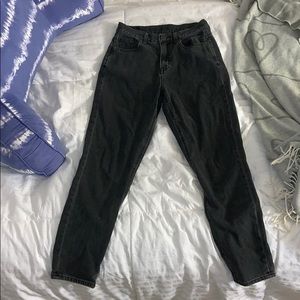 American eagle mom jeans